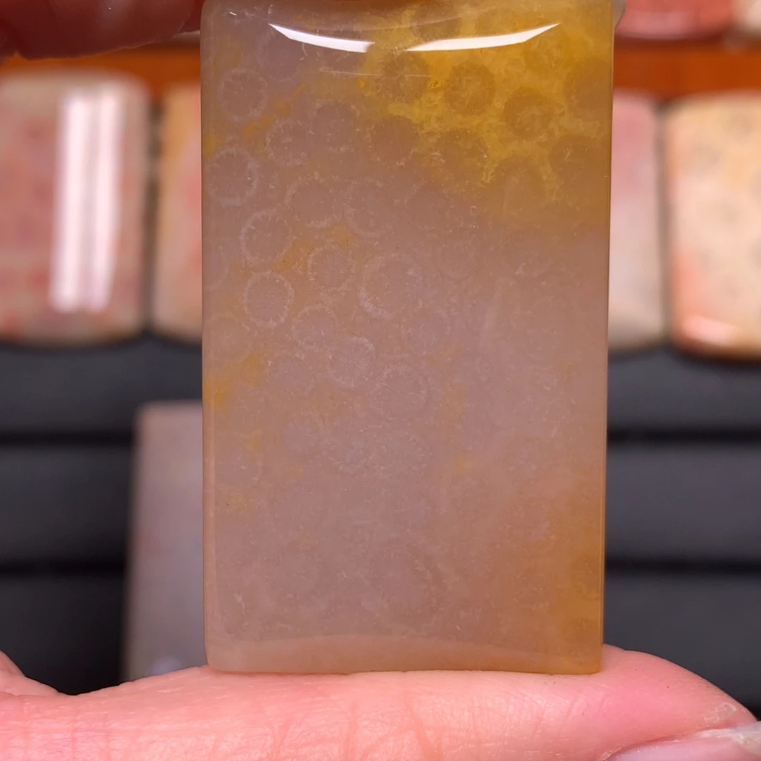 北***发硅化玉未镶嵌吊坠无事牌手排平安扣