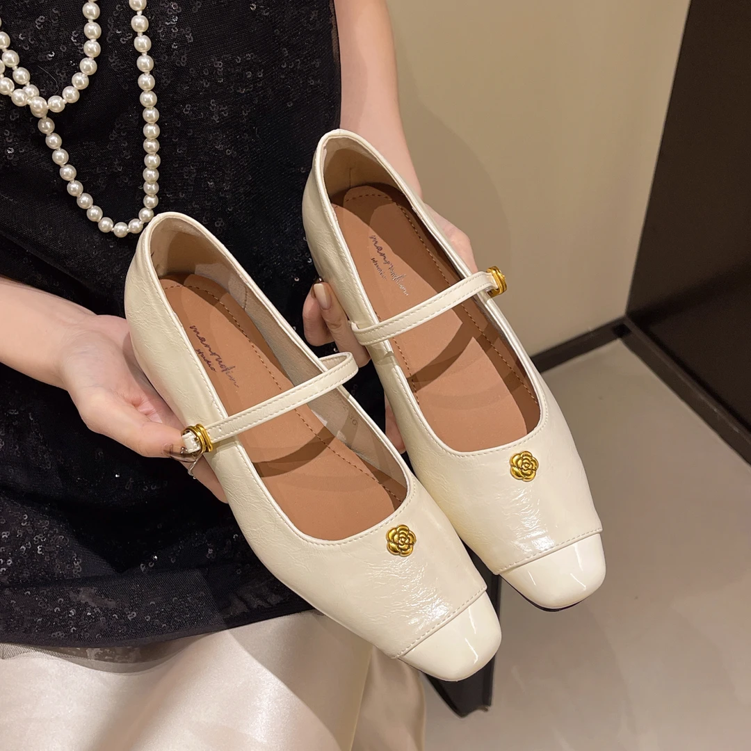 韩版玛丽珍小皮鞋女款秋季赫本风内增高浅口女鞋2025新款通勤单鞋