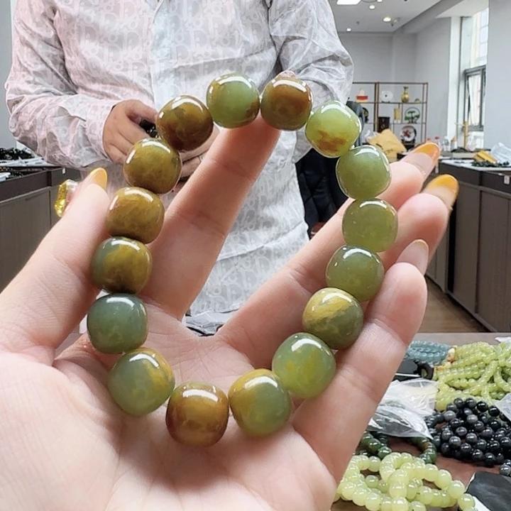 手链未镶嵌透闪石质玉14