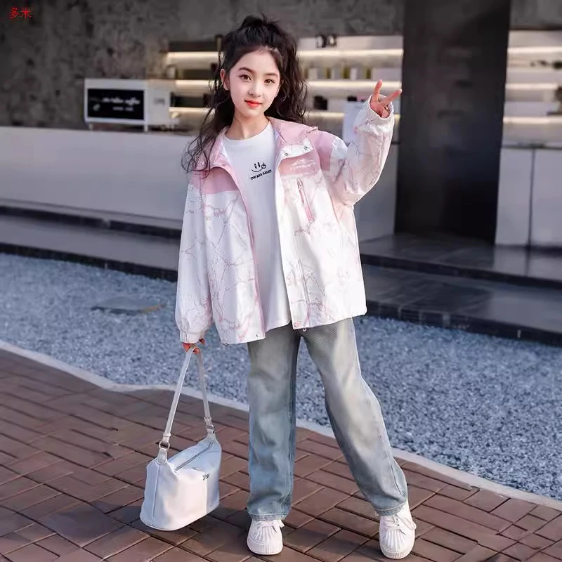 女童洋气外套2025春季新款韩版夹克上衣中大童春秋运动冲锋衣