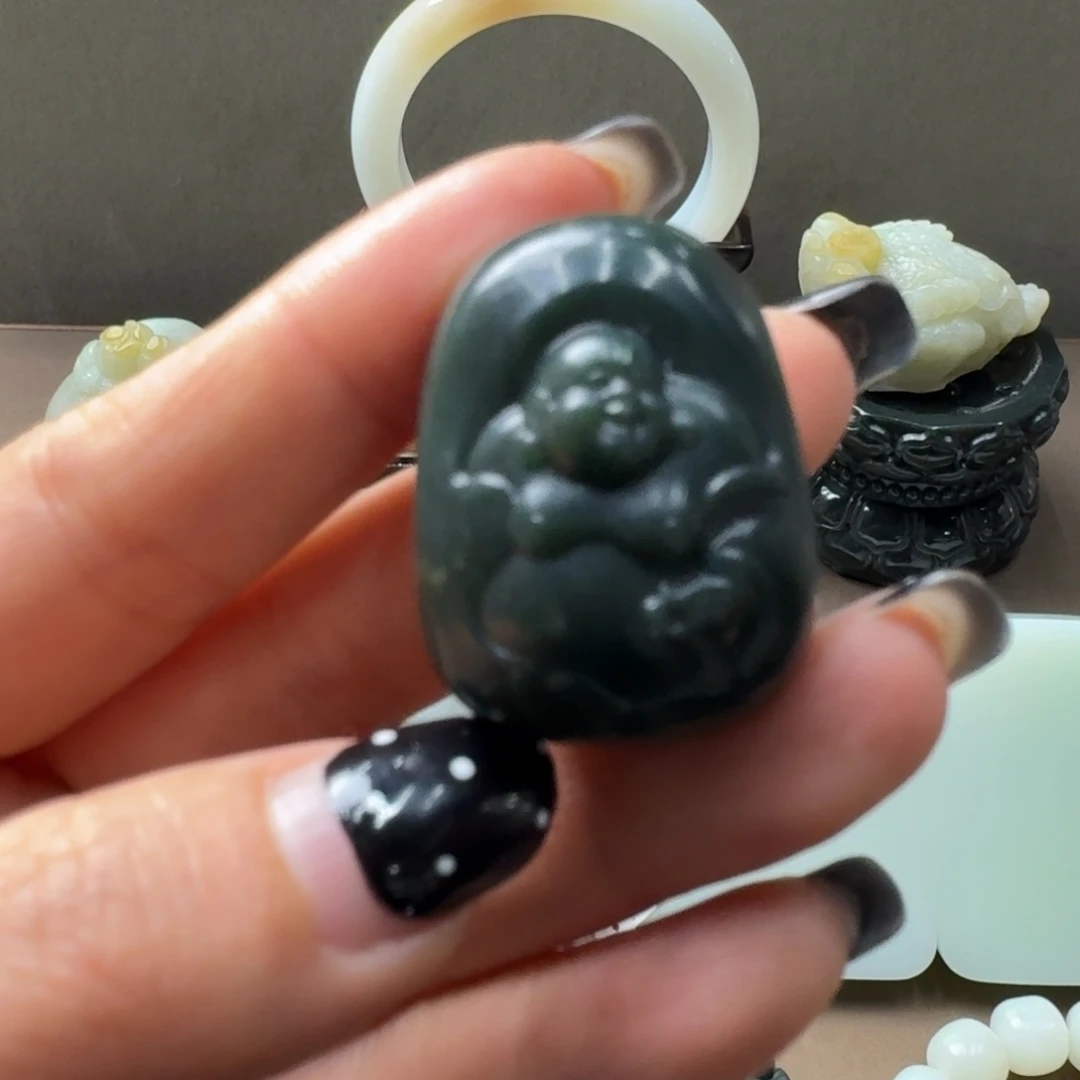 和田玉未镶嵌吊坠(不含链)