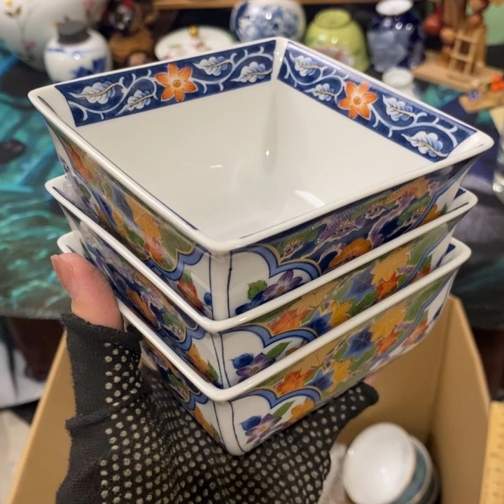 在干嘛啊亲爱哒这样