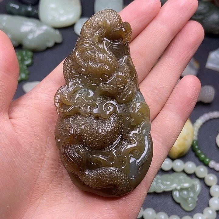 未镶嵌和田玉挂件