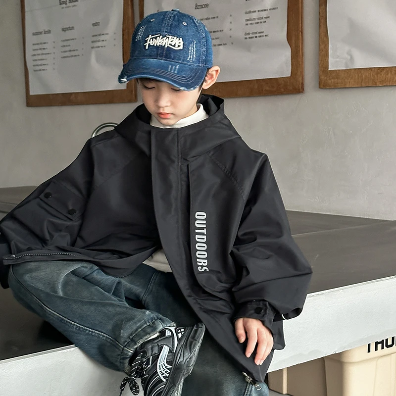【2025秋款上新】男童外套儿童春秋季连帽防风洋气上衣中大童春装潮
