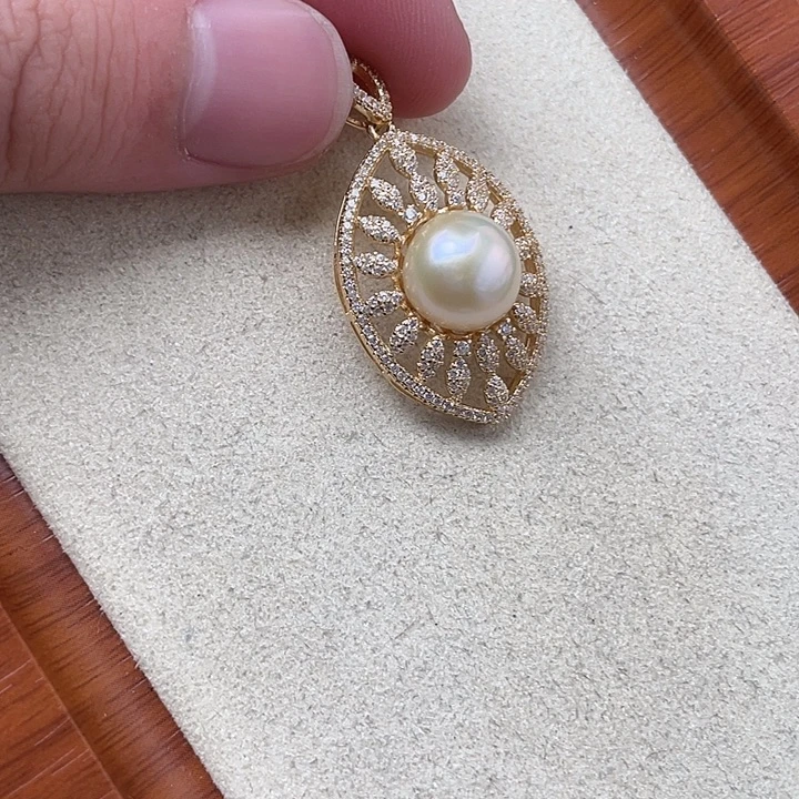 银S925镶嵌吊坠(不含链)海水珍珠