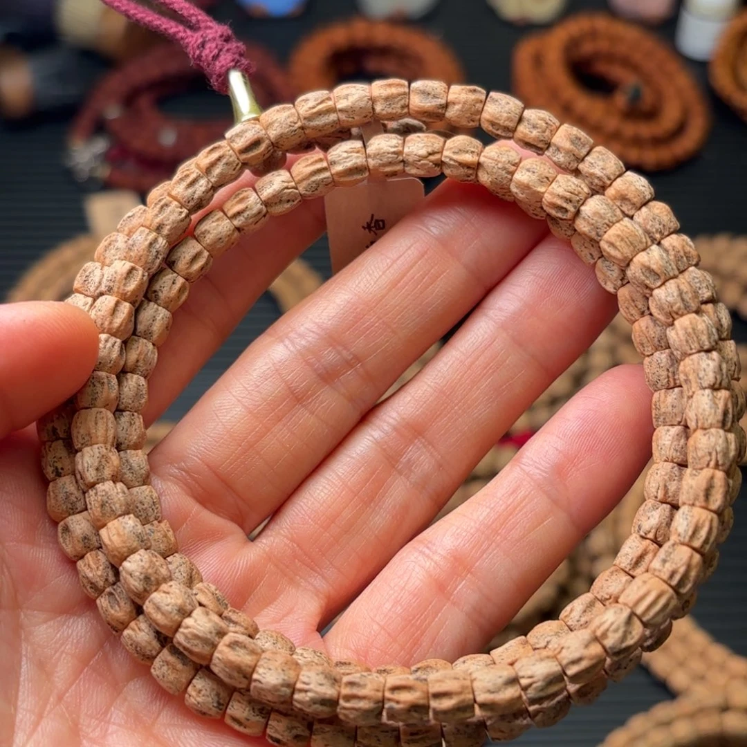 吊坠柏香籽/百香籽136