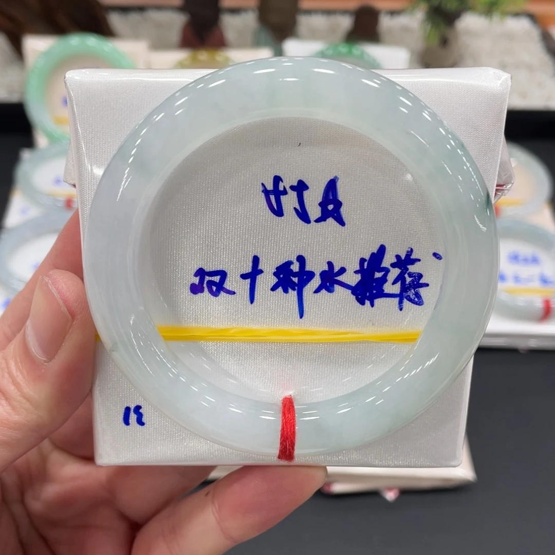 未镶嵌手镯翡翠翡翠 美人条种水高性价比推荐