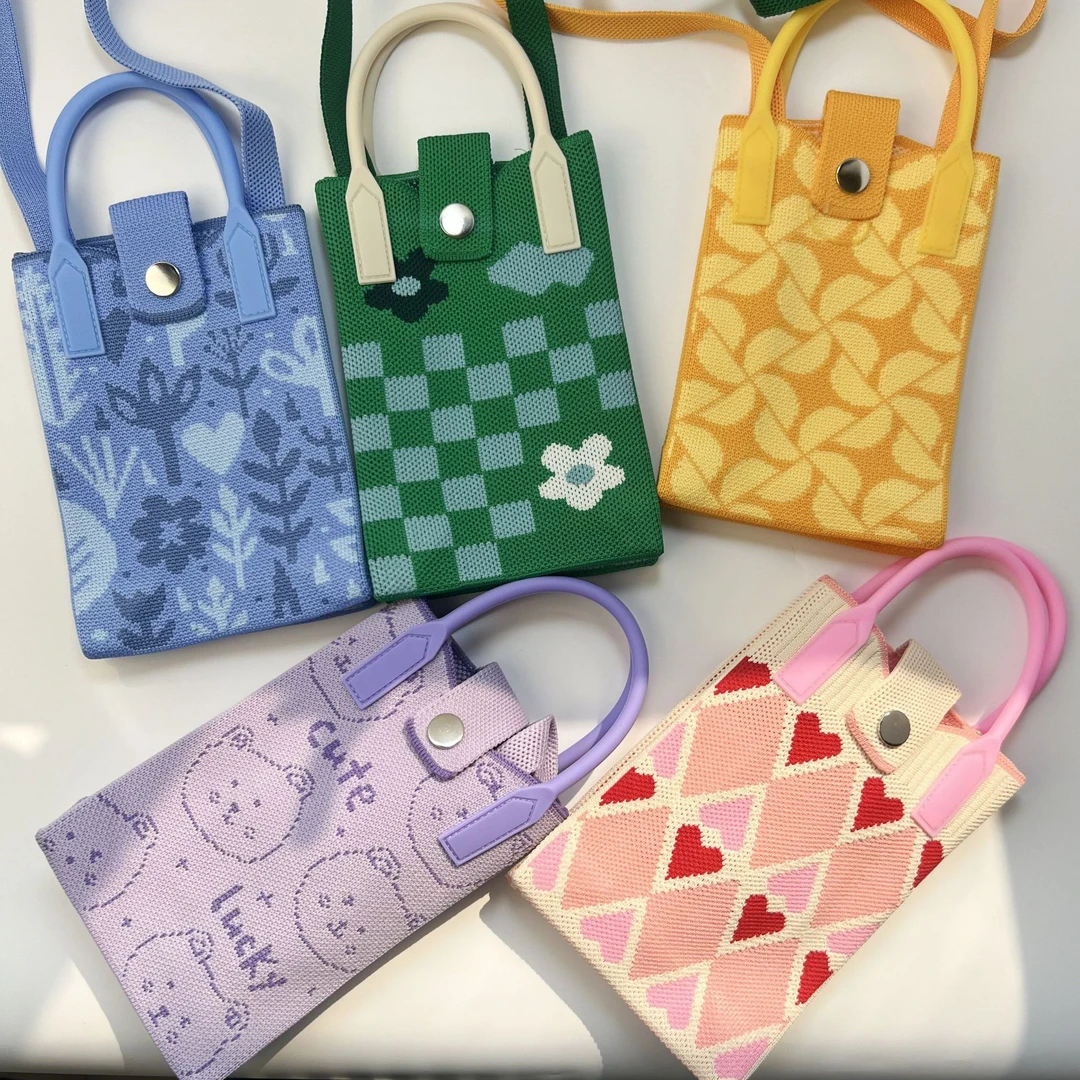 高级感 INS风针织手机包时尚百搭花朵针织斜挎包女士手拎托特包