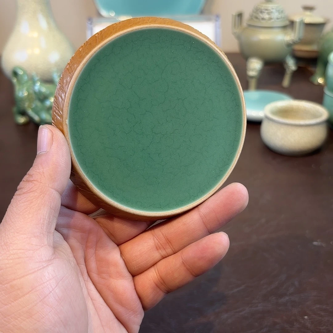 瓷片龙泉青瓷福利青瓷