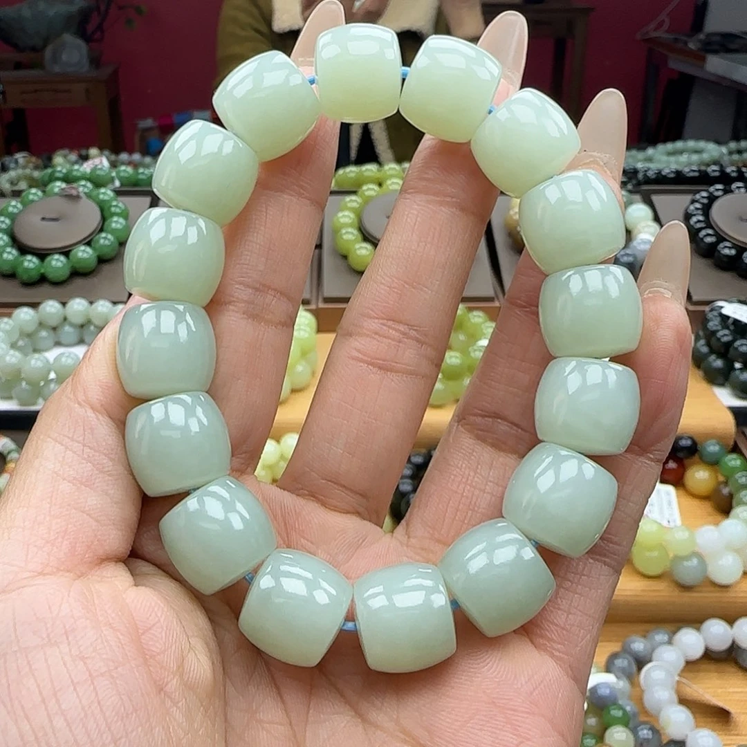 和田玉未镶嵌手串