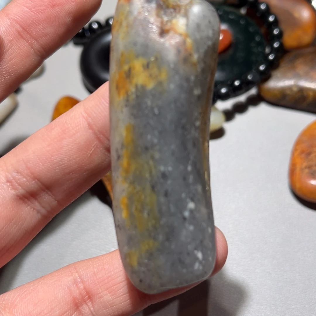 和田玉（子料）未镶嵌挂件