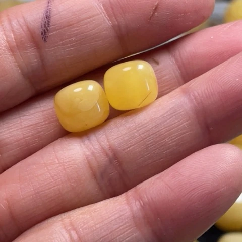 【闪购商品】裸石蜜蜡未镶嵌✨****?47杂