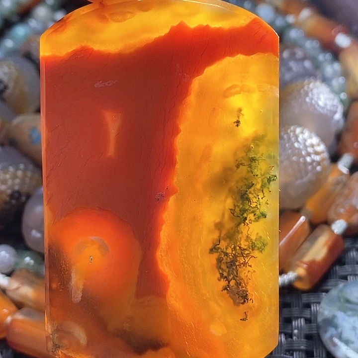 未镶嵌颈饰玛瑙/玉髓