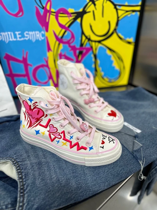 春季新款韩版原创手绘高帮可爱少女帆布鞋AB款潮鞋