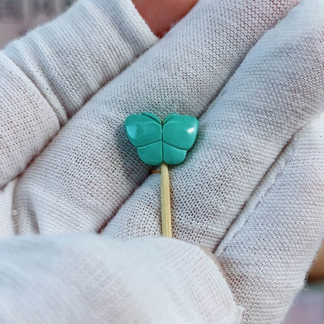 未镶嵌绿松石珠宝奇石