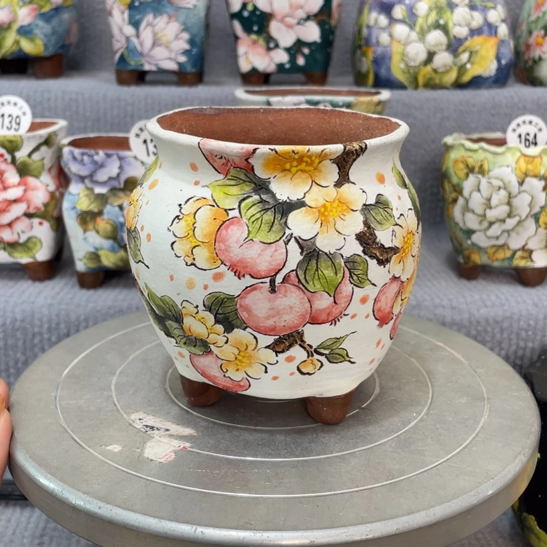 扶泥     口9 高10