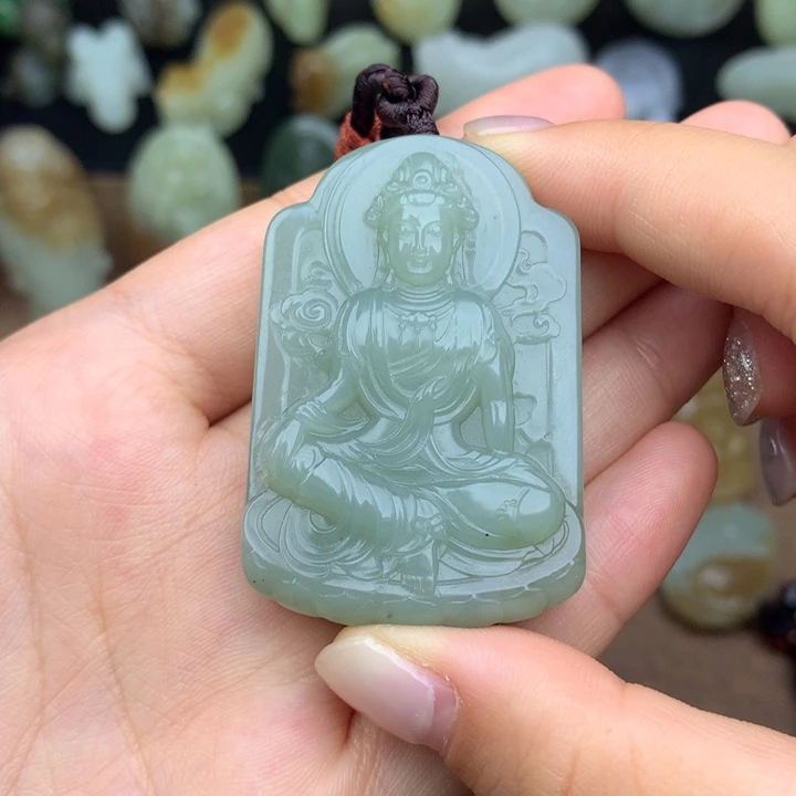 颈饰未镶嵌和田玉