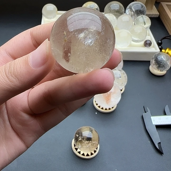 未镶嵌珠宝半成品水晶49