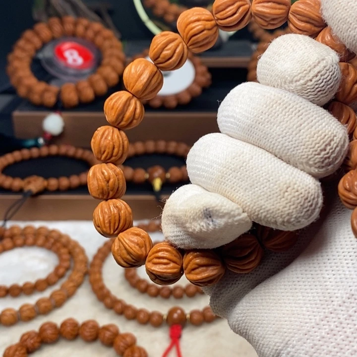 桃核吊坠秦岭龙纹桃核