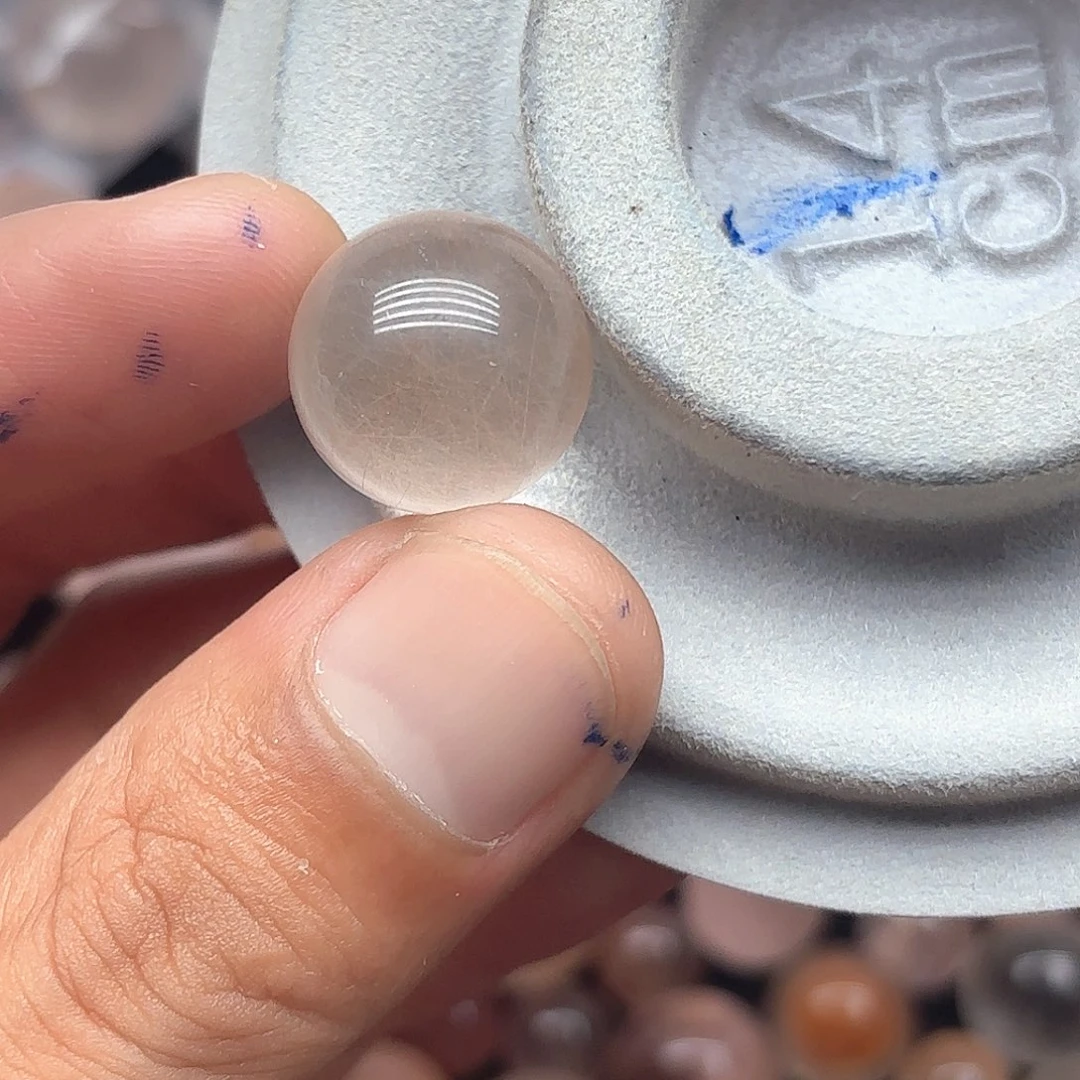 ****珠宝半成品水晶未镶嵌定制通孔不退不换