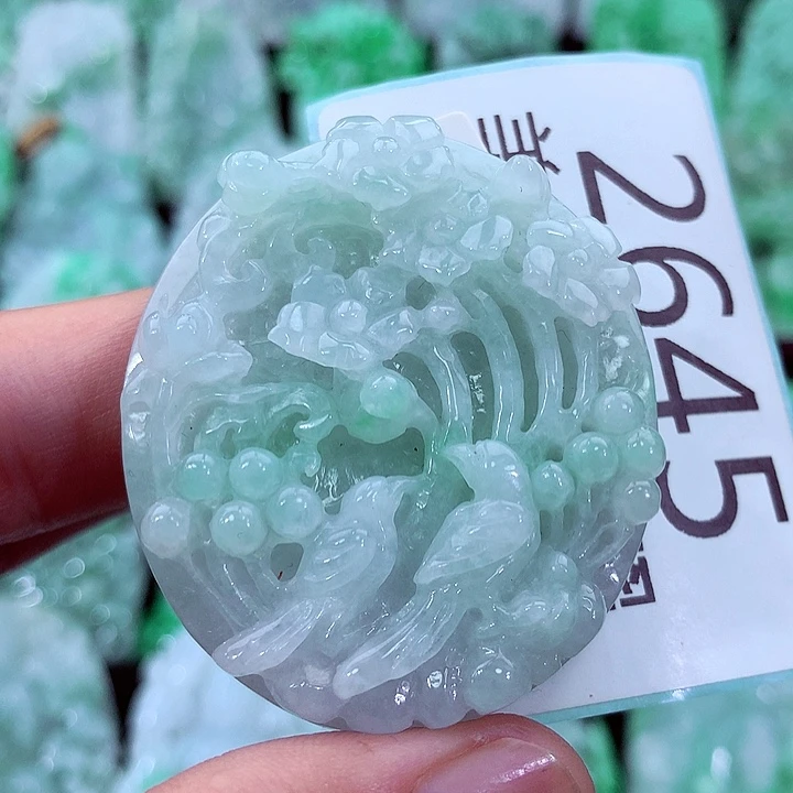 翡翠未镶嵌吊坠(不含链)