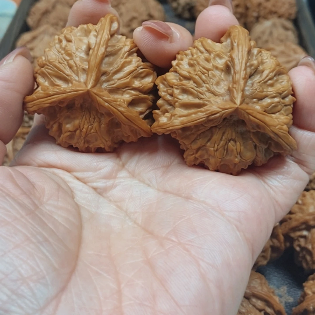 3***4吊坠文玩核桃核桃盘山三棱