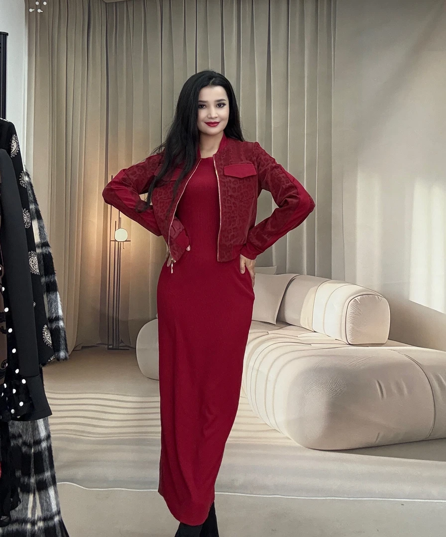 2025FARGIZ秋冬新款时尚修身显瘦外套+连衣裙两件套