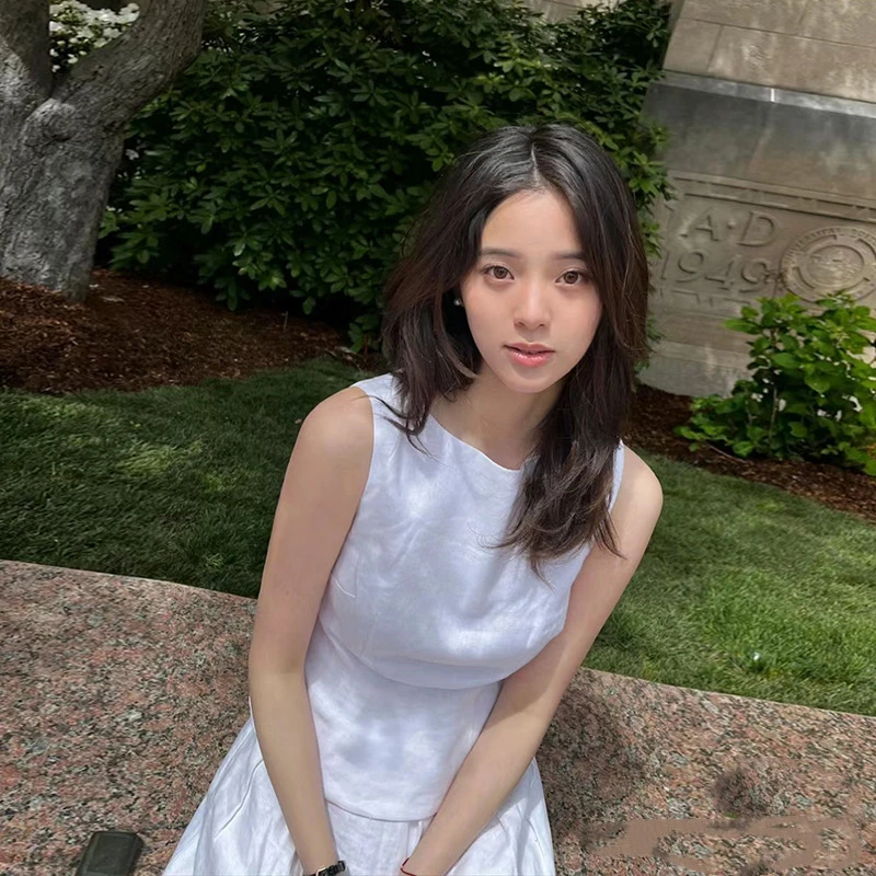 Reformation欧阳娜娜同款夏季2025纯色亚麻无袖职业套装领证穿搭