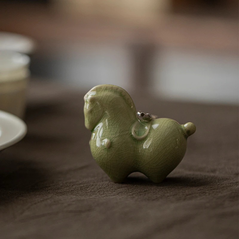 陶瓷马年吉祥物可爱小唐马摆件创意可养开片家居装饰公司年会礼品