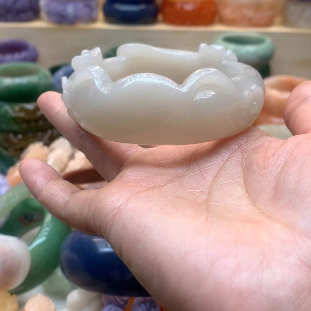 未镶嵌手镯石英质玉夢****