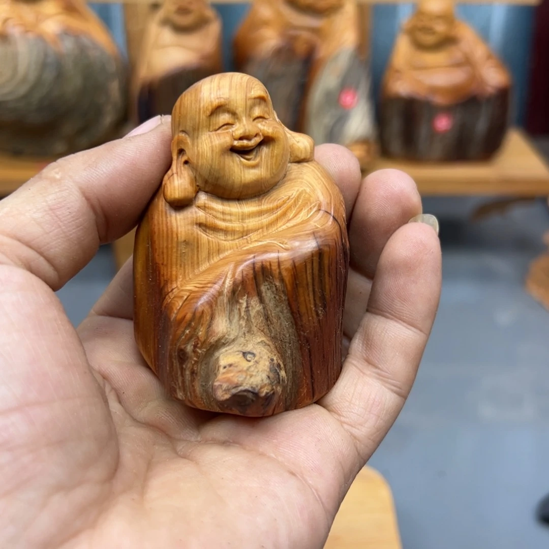西***虎木崖柏木摆件手把件
