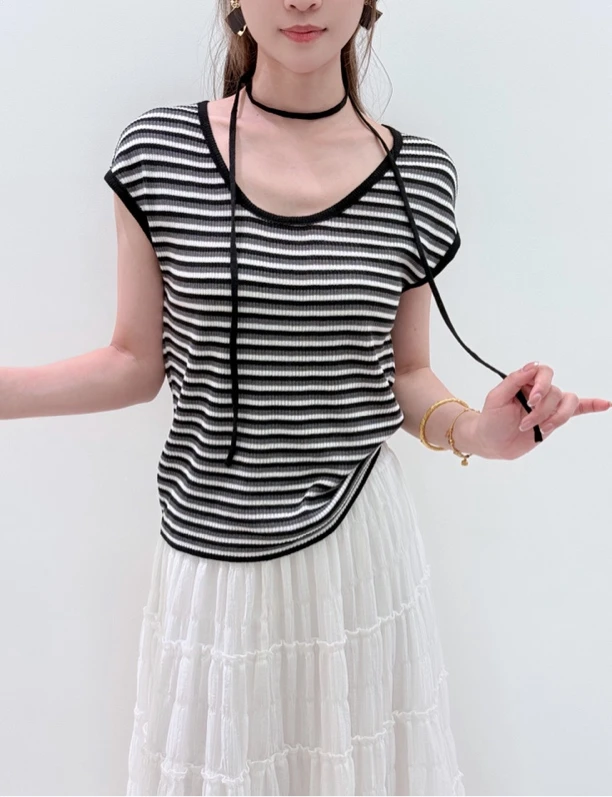 方领短袖t恤女2025新款夏季修身显瘦纯欲风小众设计感条纹上衣潮