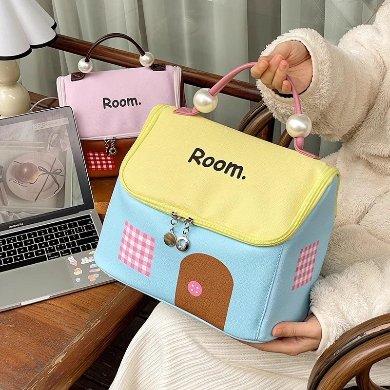 多巴胺房子学生化妆包大容量分区手提2025新款防水旅行便携收纳包