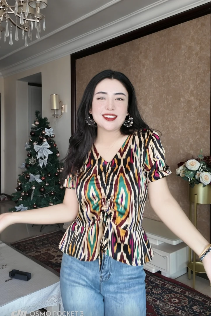 爱特莱斯民族款V领抽绳荷叶边腰短袖体恤上衣