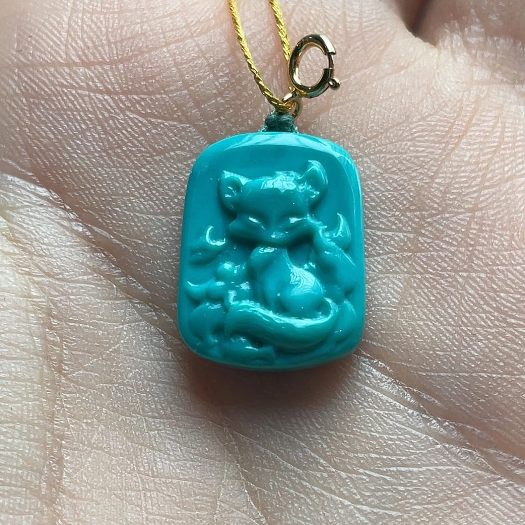 绿松石未镶嵌颈饰