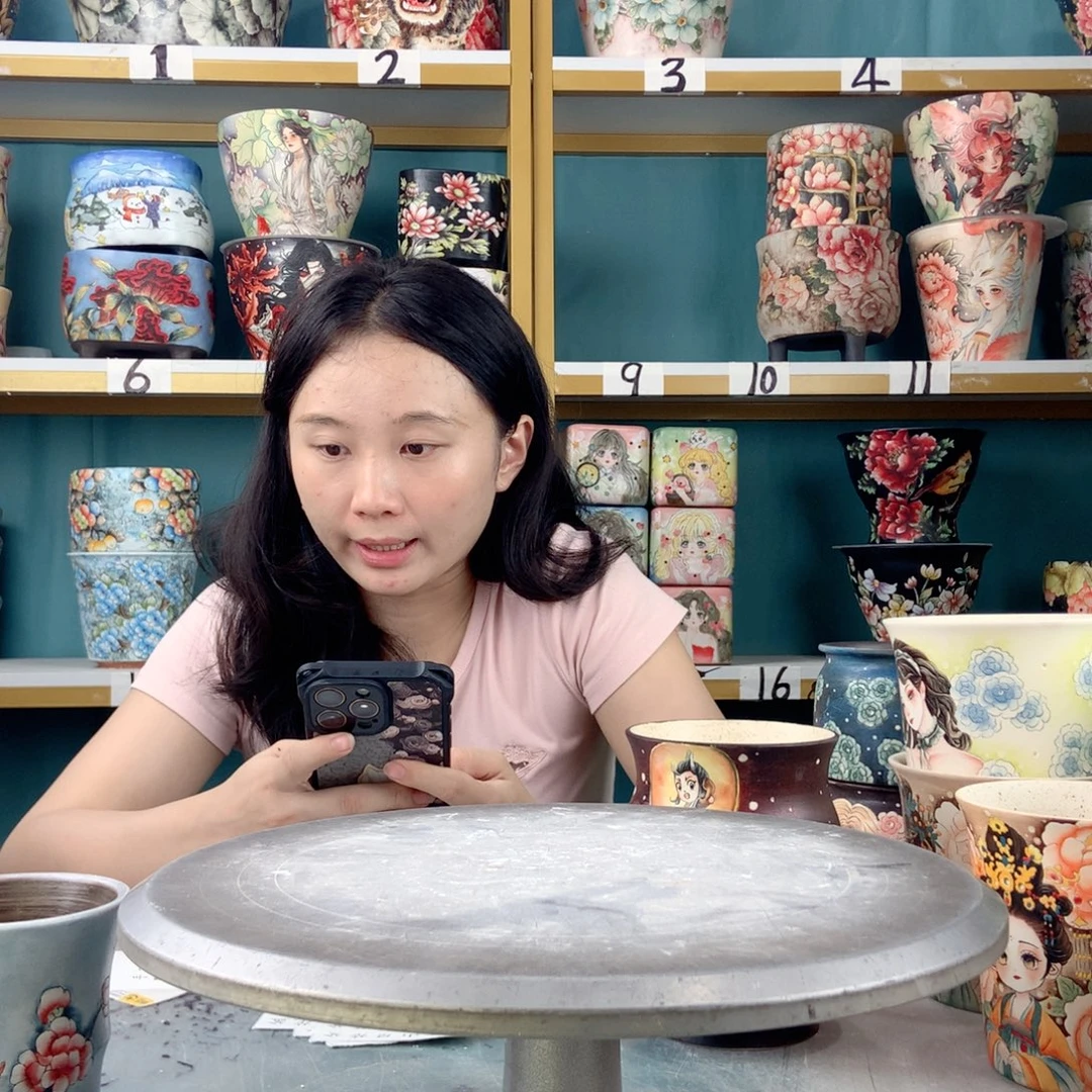 森***＊景德镇手工花盆991