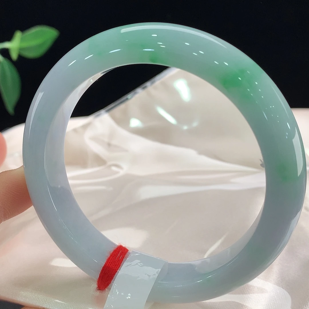 翡翠未镶嵌手镯2085