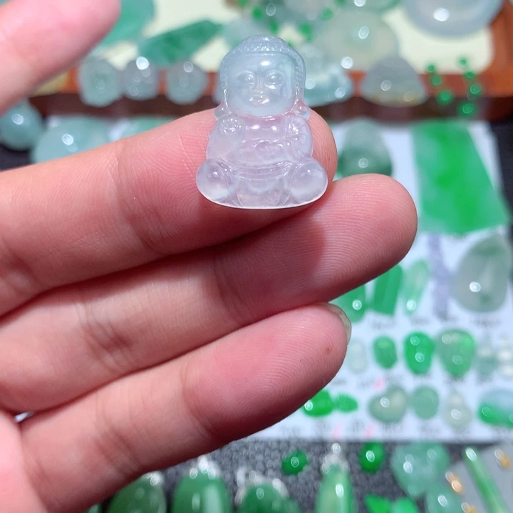 颈饰未镶嵌翡翠宝宝佛