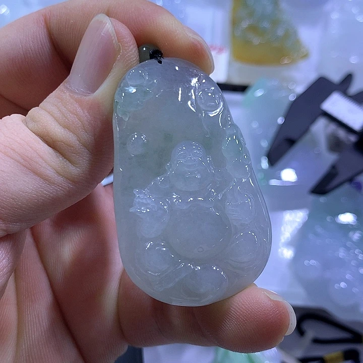 翡翠未镶嵌颈饰天然翡翠A货吊坠