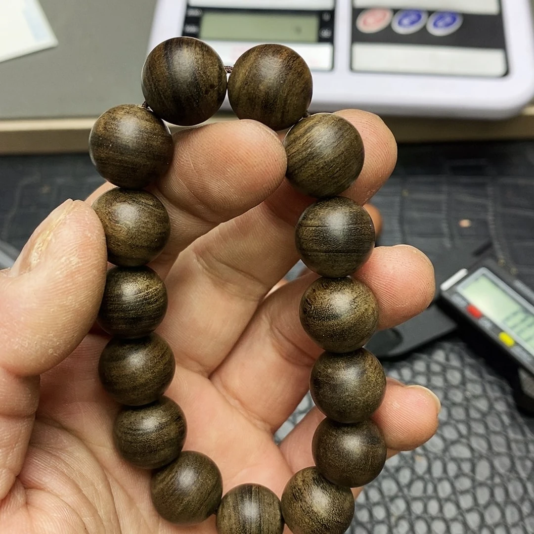 沉香碎屑沉香菩萨棋