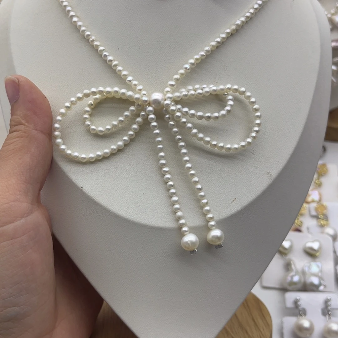 单***纯未镶嵌淡水珍珠颈饰