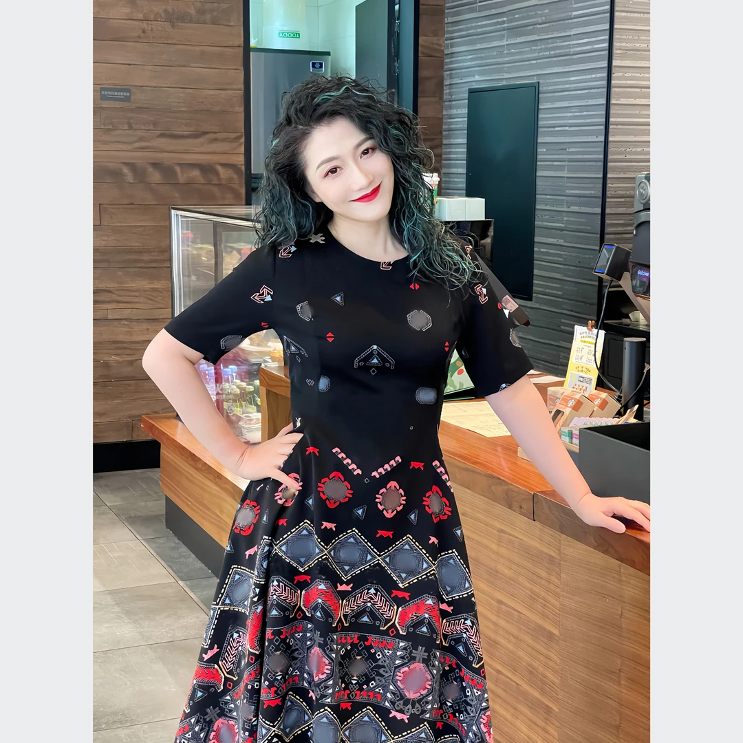 六丑【异域风情】高级时尚感格子几何印花连衣裙306LYQ0269