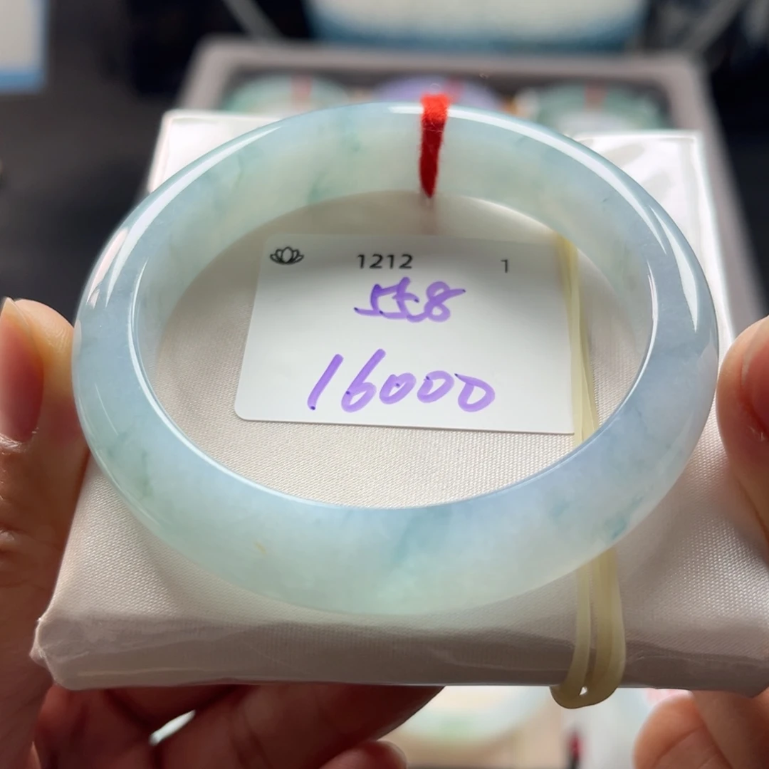 翡翠未镶嵌手镯55.8正圈，莫奈系列，0包容