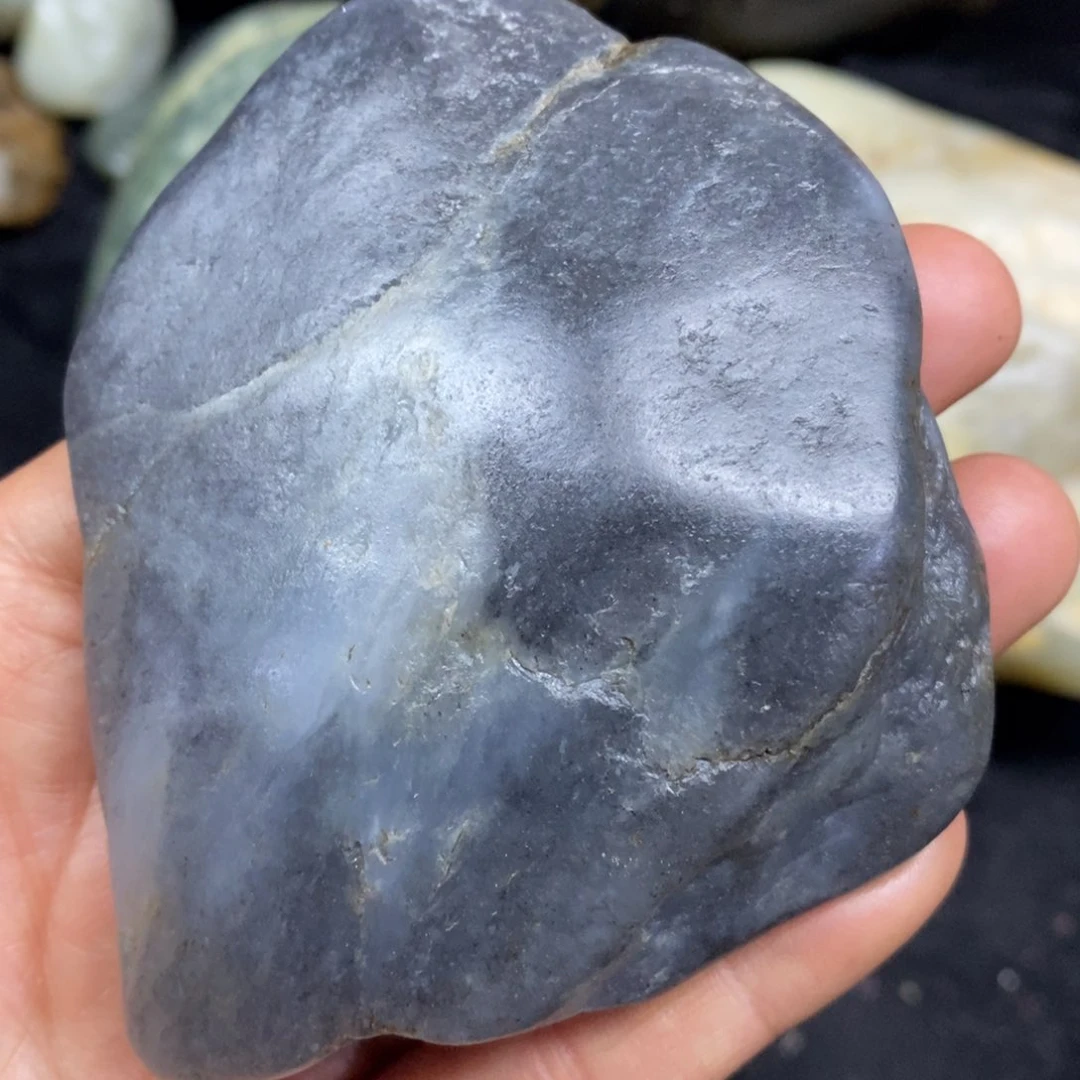 未镶嵌和田玉摆件