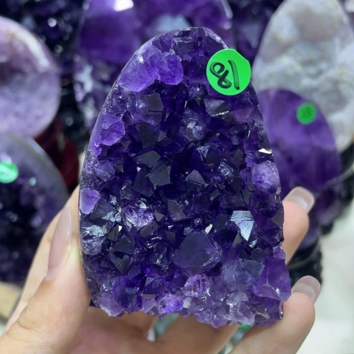 水晶大型摆件（非配饰）未镶嵌