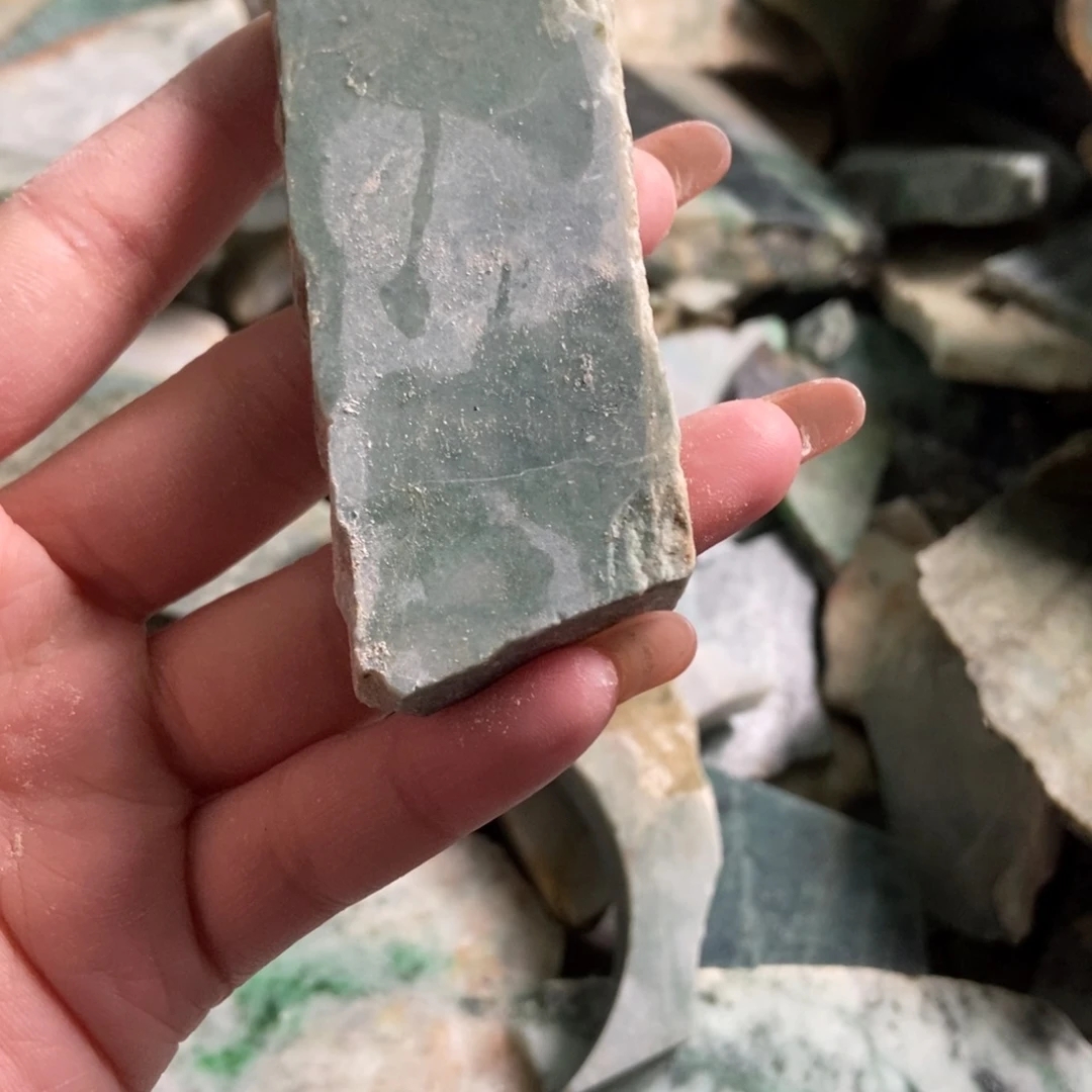 翡翠未镶嵌挂件天然翡翠