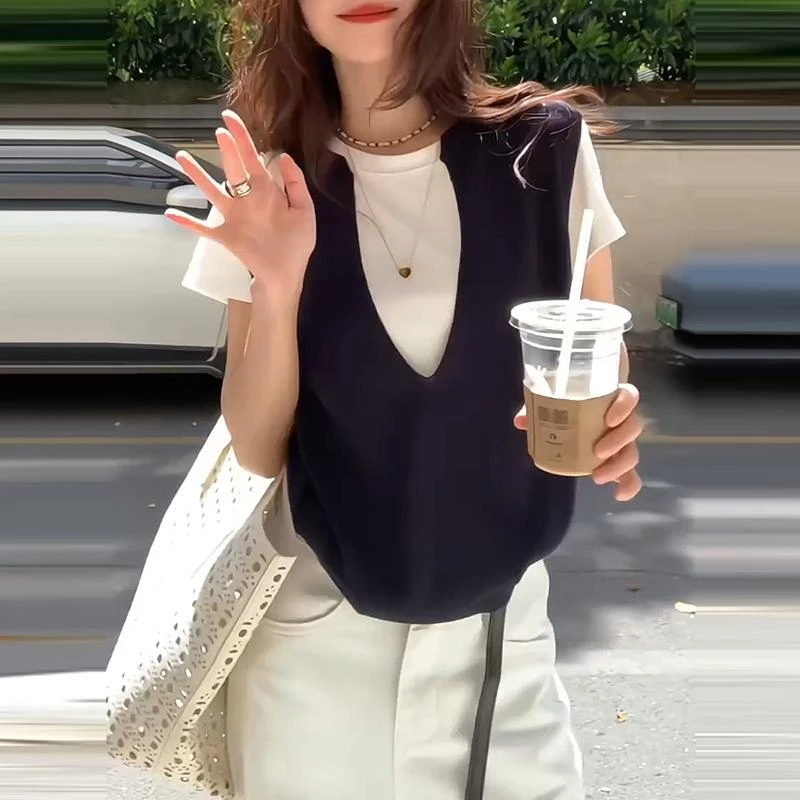 时尚高级百搭深V无袖马甲女简约纯色短袖T恤女独特绝美初夏小套装