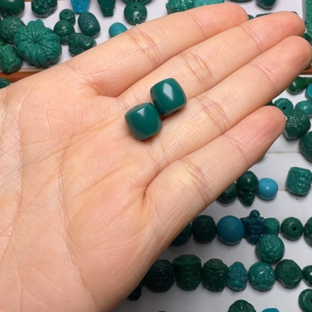 琉璃颈饰科技松配饰