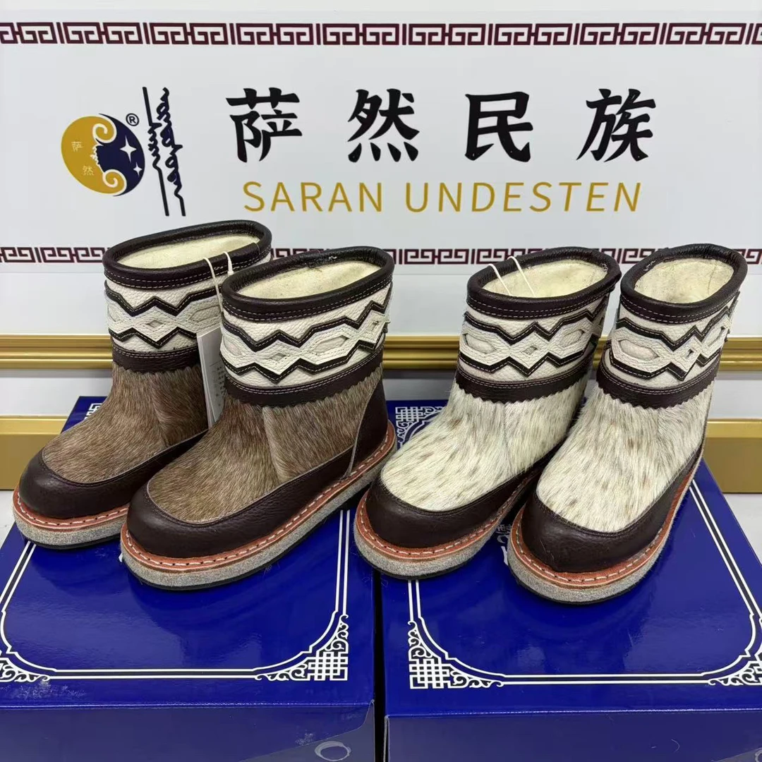 T113儿童冬季保暖马毛靴羊毛内里防滑底雪地靴防踢牛皮包头