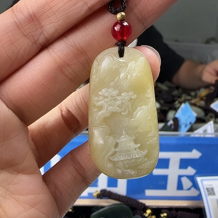 颈饰未镶嵌和田玉